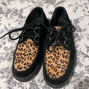 Tuk Creepers